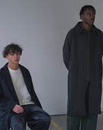 ポリプロイド、ヘリンボーンツイードのステンカラーコート＆“トレンチコート風”ロングジレなど｜写真64