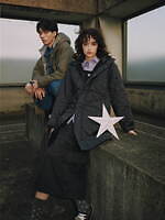 コンバース トウキョウ×タイオン“星柄”キルティングジャケットやボア素材の2WAYコート｜写真42