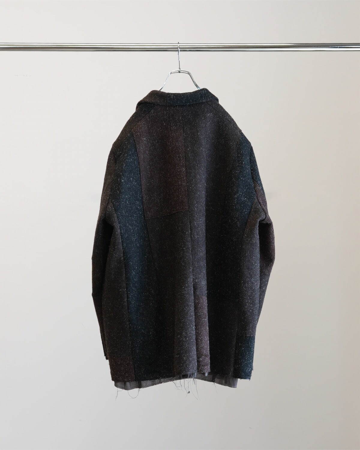 アンセルム“経年変化の表情”レザージャケット＆パッチワークジャケット、伊勢丹新宿店 メンズ館限定で｜写真4