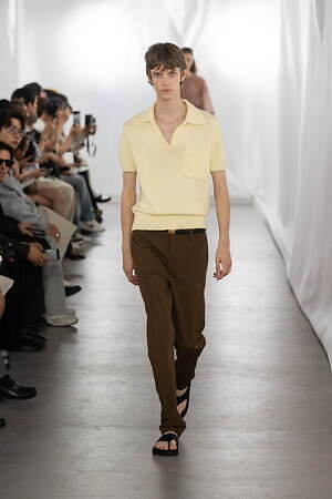 システム(SYSTEM) 2026年春夏ウィメンズ&メンズコレクション  - 写真10