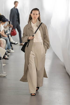 システム(SYSTEM) 2026年春夏ウィメンズ&メンズコレクション  - 写真25