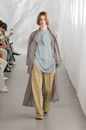 システム(SYSTEM) 2026年春夏ウィメンズ&メンズコレクション  - 写真30