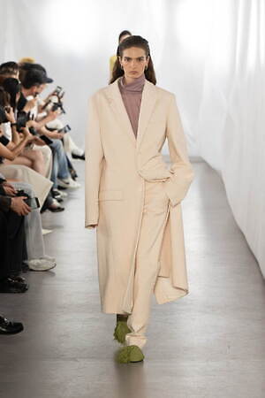 システム(SYSTEM) 2026年春夏ウィメンズ&メンズコレクション  - 写真36