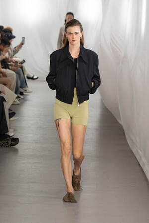 システム(SYSTEM) 2026年春夏ウィメンズ&メンズコレクション  - 写真48