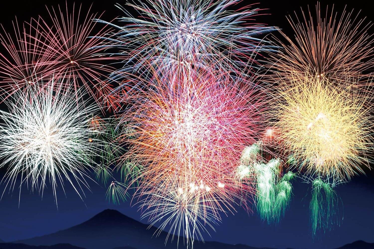 富士山｜花火大会「日本平まつり 2025」静岡・日本平ホテル野外庭園で、日本夜景遺産を彩る花火12,000発