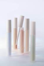 エクセル25年秋ベースメイク、“肌悩みに合わせて選べる”美容液コンシーラー＆ハート型ブラシ｜写真2