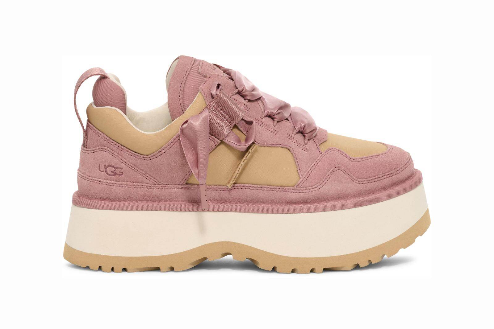 UGG 厚底スニーカー25センチ UGG ホワイト スニーカー 厚底 25センチ