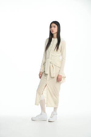 ジュンミカミ(JUN MIKAMI) 2025-26年秋冬ウィメンズコレクション  - 写真26