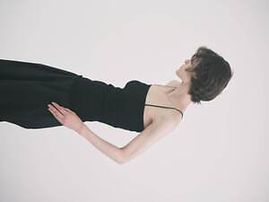 ハクジ(HAKUJI) 2025-26年秋冬ウィメンズコレクション  - 写真1