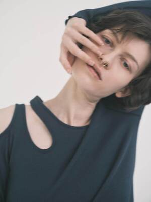 ハクジ(HAKUJI) 2025-26年秋冬ウィメンズコレクション  - 写真3