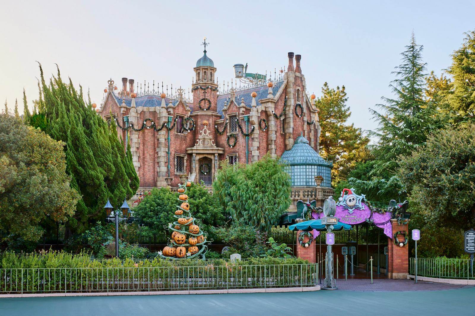 東京ディズニーランド＆シー「ディズニー・ハロウィーン」ヴィランズ主役のパレードや限定グッズも｜写真5