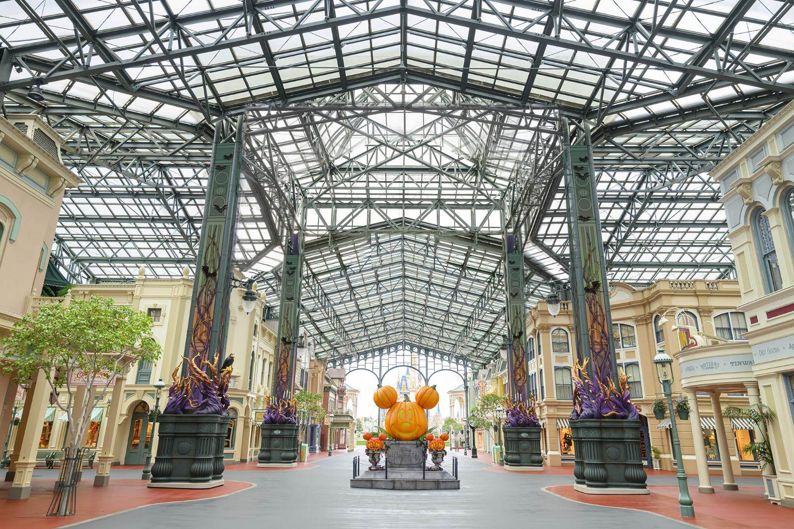 東京ディズニーランド＆シー「ディズニー・ハロウィーン」ヴィランズ主役のパレードや限定グッズも｜写真3