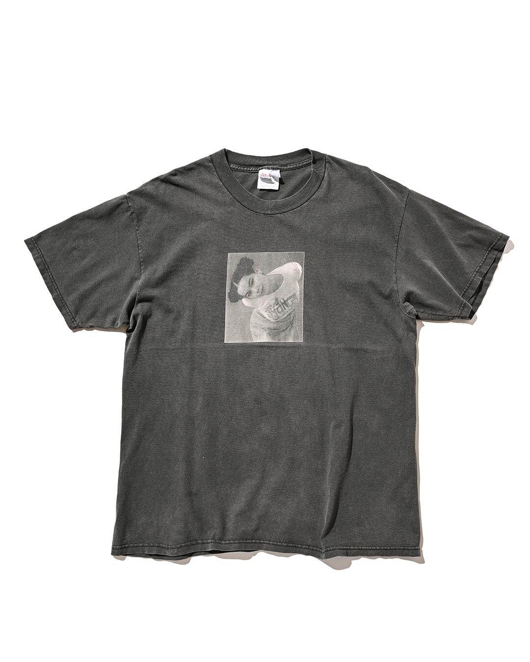 ヴィンテージTシャツ約1,000枚がドーバー銀座に集結「大Tシャツ展」映画＆アートプリントなど｜写真7