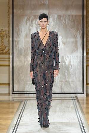 ジョルジオ アルマーニ プリヴェ(GIORGIO ARMANI PRIVÉ) 2025-26年秋冬ウィメンズコレクション  - 写真12