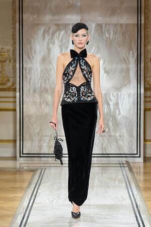 ジョルジオ アルマーニ プリヴェ(GIORGIO ARMANI PRIVÉ) 2025-26年秋冬ウィメンズコレクション  - 写真17