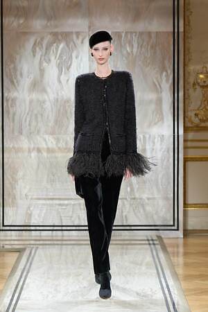 ジョルジオ アルマーニ プリヴェ(GIORGIO ARMANI PRIVÉ) 2025-26年秋冬ウィメンズコレクション  - 写真24