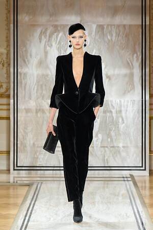 ジョルジオ アルマーニ プリヴェ(GIORGIO ARMANI PRIVÉ) 2025-26年秋冬ウィメンズコレクション  - 写真26