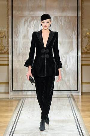 ジョルジオ アルマーニ プリヴェ(GIORGIO ARMANI PRIVÉ) 2025-26年秋冬ウィメンズコレクション  - 写真28