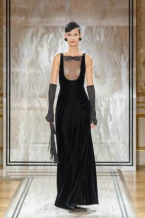 ジョルジオ アルマーニ プリヴェ(GIORGIO ARMANI PRIVÉ) 2025-26年秋冬ウィメンズコレクション  - 写真45