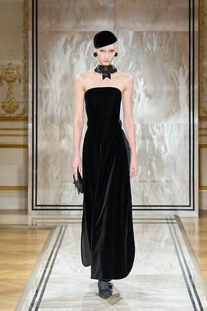 ジョルジオ アルマーニ プリヴェ(GIORGIO ARMANI PRIVÉ) 2025-26年秋冬ウィメンズコレクション  - 写真55