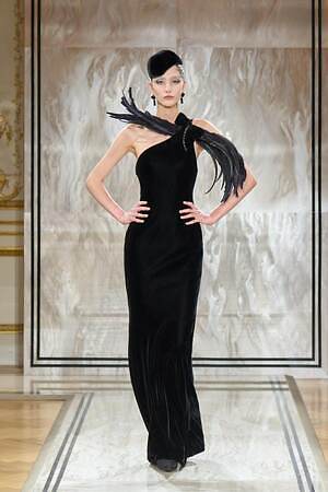 ジョルジオ アルマーニ プリヴェ(GIORGIO ARMANI PRIVÉ) 2025-26年秋冬ウィメンズコレクション  - 写真59