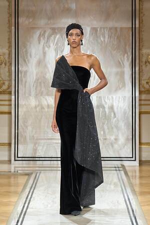 ジョルジオ アルマーニ プリヴェ(GIORGIO ARMANI PRIVÉ) 2025-26年秋冬ウィメンズコレクション  - 写真63