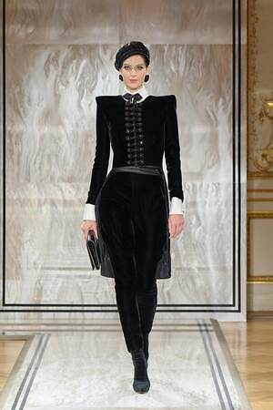 ジョルジオ アルマーニ プリヴェ(GIORGIO ARMANI PRIVÉ) 2025-26年秋冬ウィメンズコレクション  - 写真67