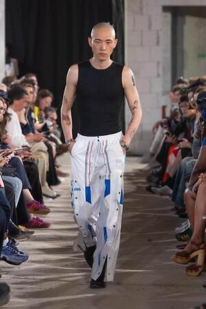 ブジガヒル(BUZIGAHILL) 2026年春夏ウィメンズ&メンズコレクション  - 写真16