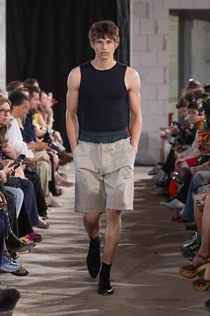 ブジガヒル(BUZIGAHILL) 2026年春夏ウィメンズ&メンズコレクション  - 写真27