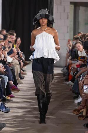 ブジガヒル(BUZIGAHILL) 2026年春夏ウィメンズ&メンズコレクション  - 写真31