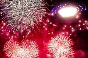 花火大会「万博夜空がアートになる日 2025」大阪・万博記念公園で、音楽とシンクロする15,000発