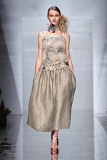 マウリツィオ ペコラーロ(MAURIZIO PECORARO)の2011年春夏コレクション｜写真7