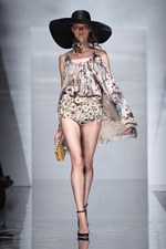 マウリツィオ ペコラーロ(MAURIZIO PECORARO)の2011年春夏コレクション｜写真10