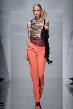 マウリツィオ ペコラーロ(MAURIZIO PECORARO)の2011年春夏コレクション｜写真23