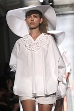 マウリツィオ ペコラーロ(MAURIZIO PECORARO)の2011年春夏コレクション｜写真40