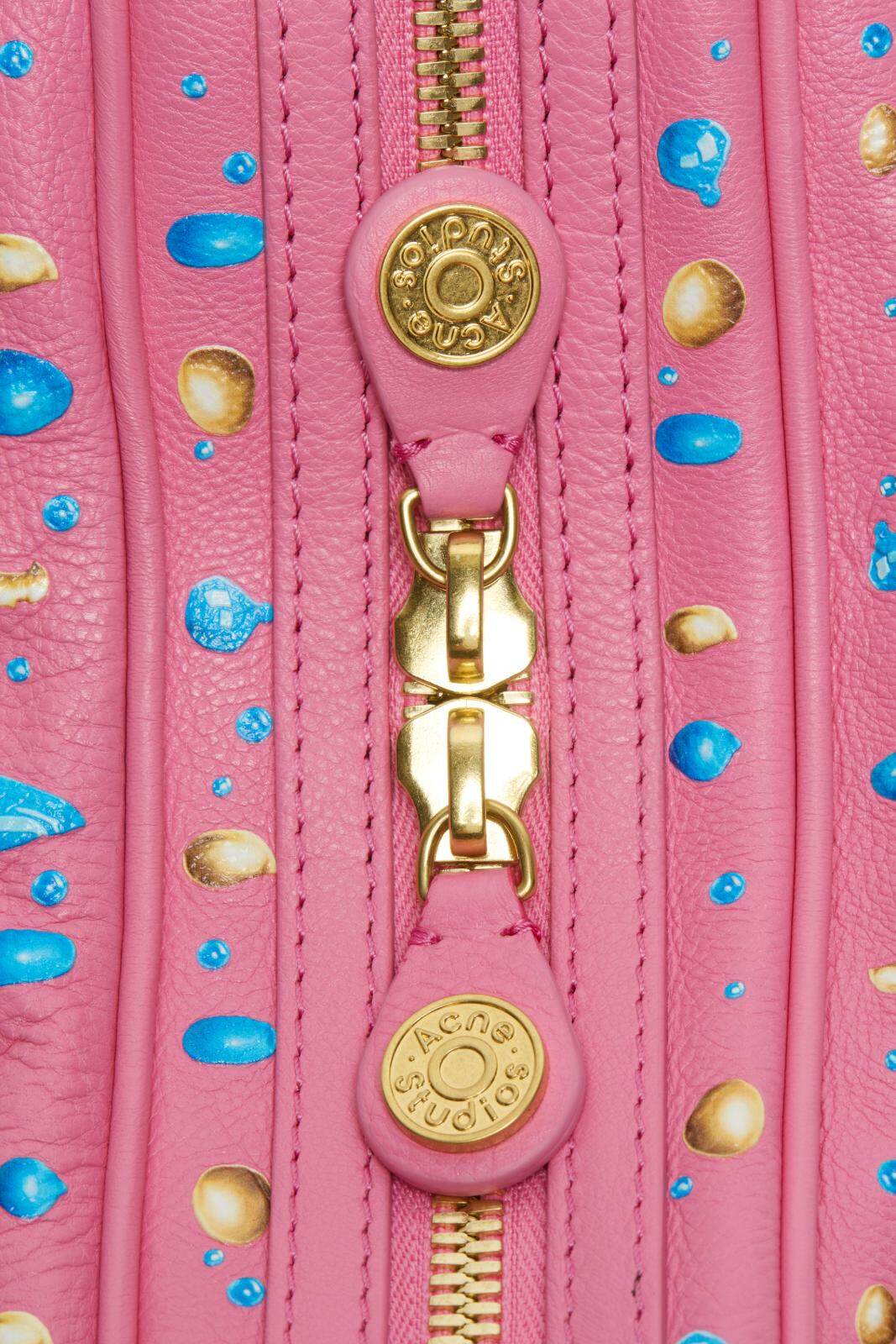 アクネ ストゥディオズ(Acne Studios) アクネ ストゥディオズ アオヤマ｜写真8