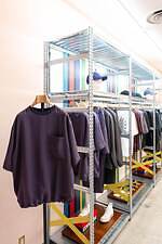 PSポール・スミス“好みの組み合わせ”楽しめる高機能セットアップ、コンバースコラボスニーカーも｜写真66