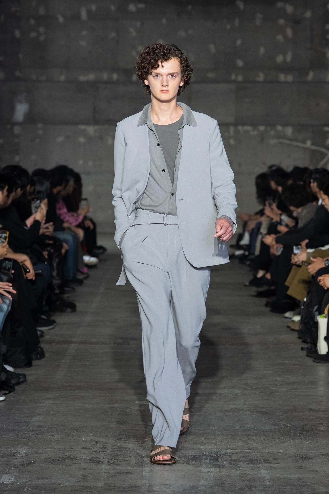 アタッチメント 2026年春夏<span>コレクション</span> - 写真8