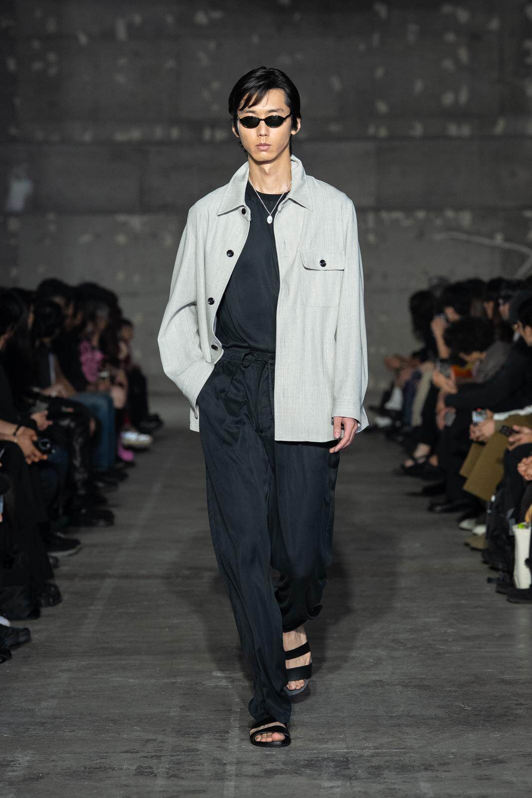 アタッチメント 2026年春夏<span>コレクション</span> - 写真21