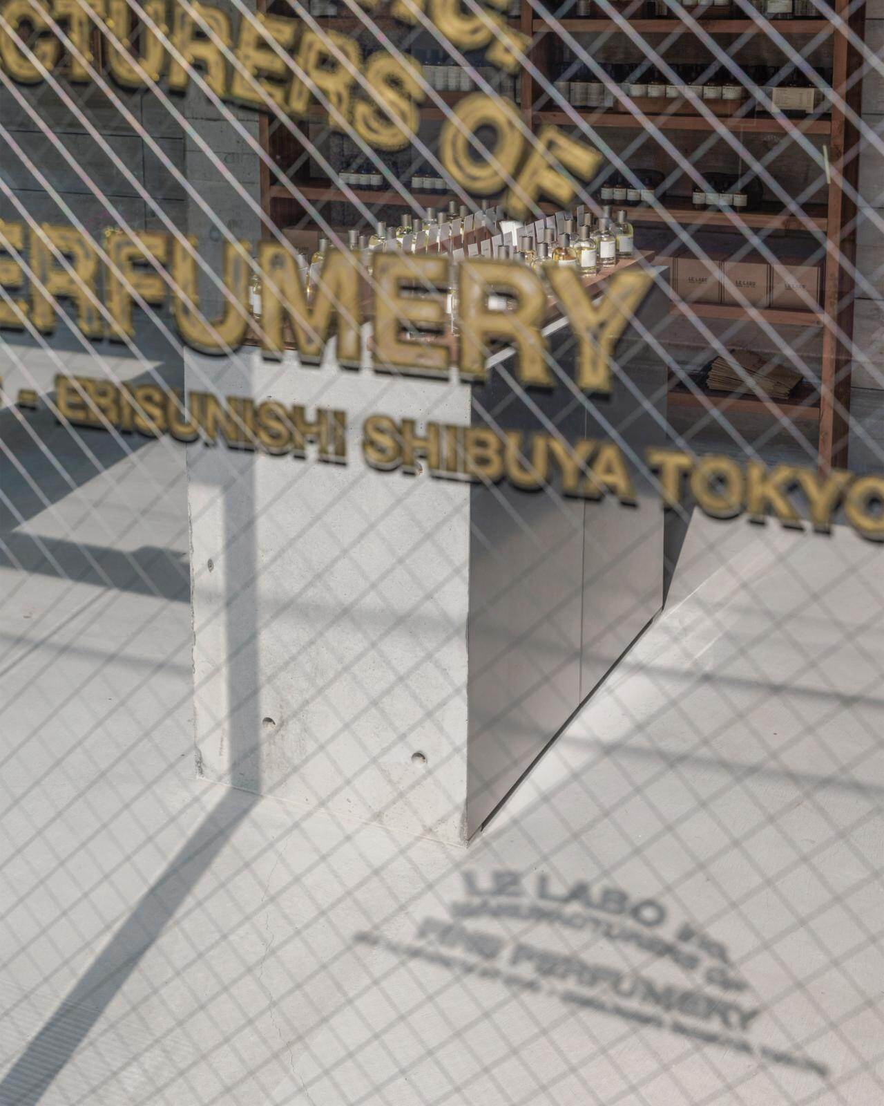 ル ラボ代官山店がリニューアル、”ウッド×ジャスミン”香るキャンドルを限定デザインで｜写真12
