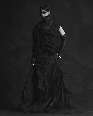 ユリウス(JULIUS) 2026年春夏ウィメンズ&メンズコレクション  - 写真11