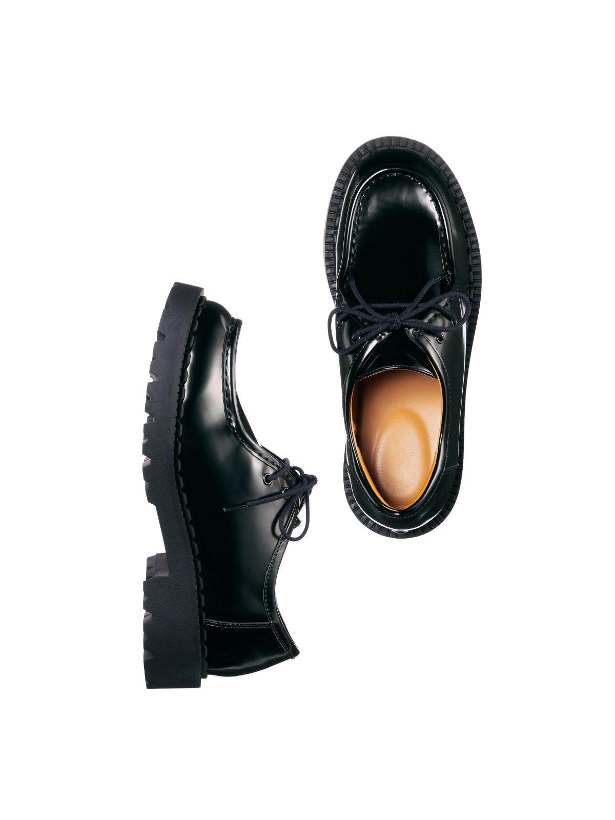 ユニクロ：シー25年秋冬ウィメンズ、ウールブレンド素材の上品ジャケット＆ペプラムスコート｜写真54