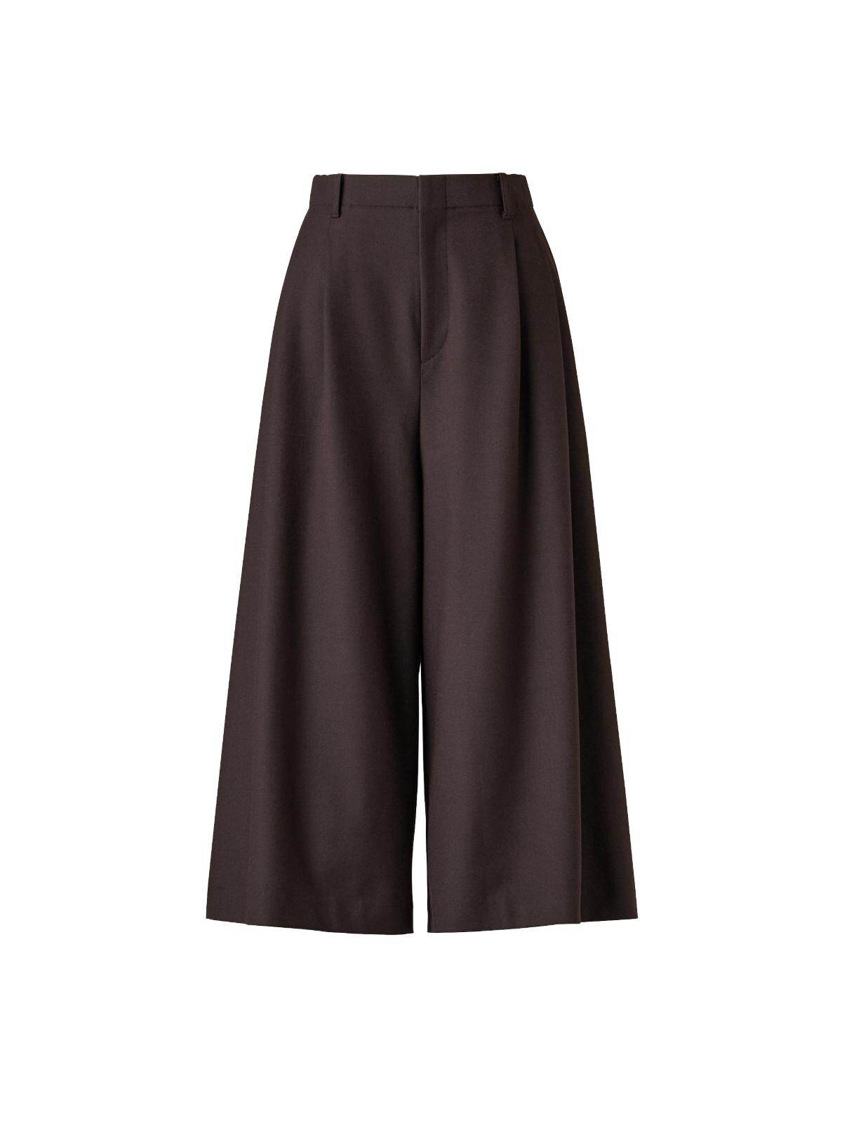 キュロット丈短め 3,990円