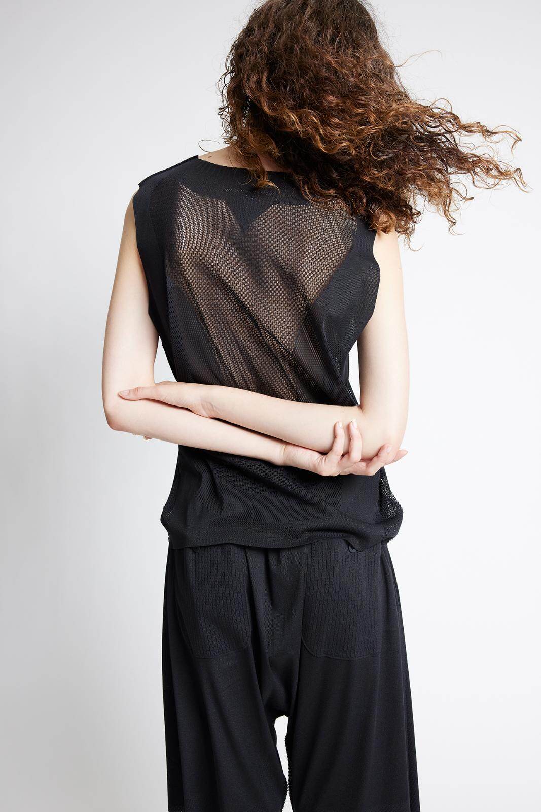 美品 ホワイトマウンテニアリング ツイード ダウンベスト 日本製 国産 美品 ホワイトマウンテニアリング ツイード ダウンベスト 日本製