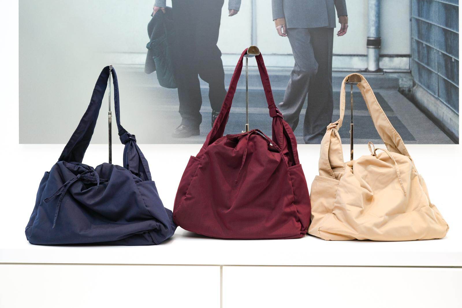 ソフトパフィーショルダーバッグ 2,990円