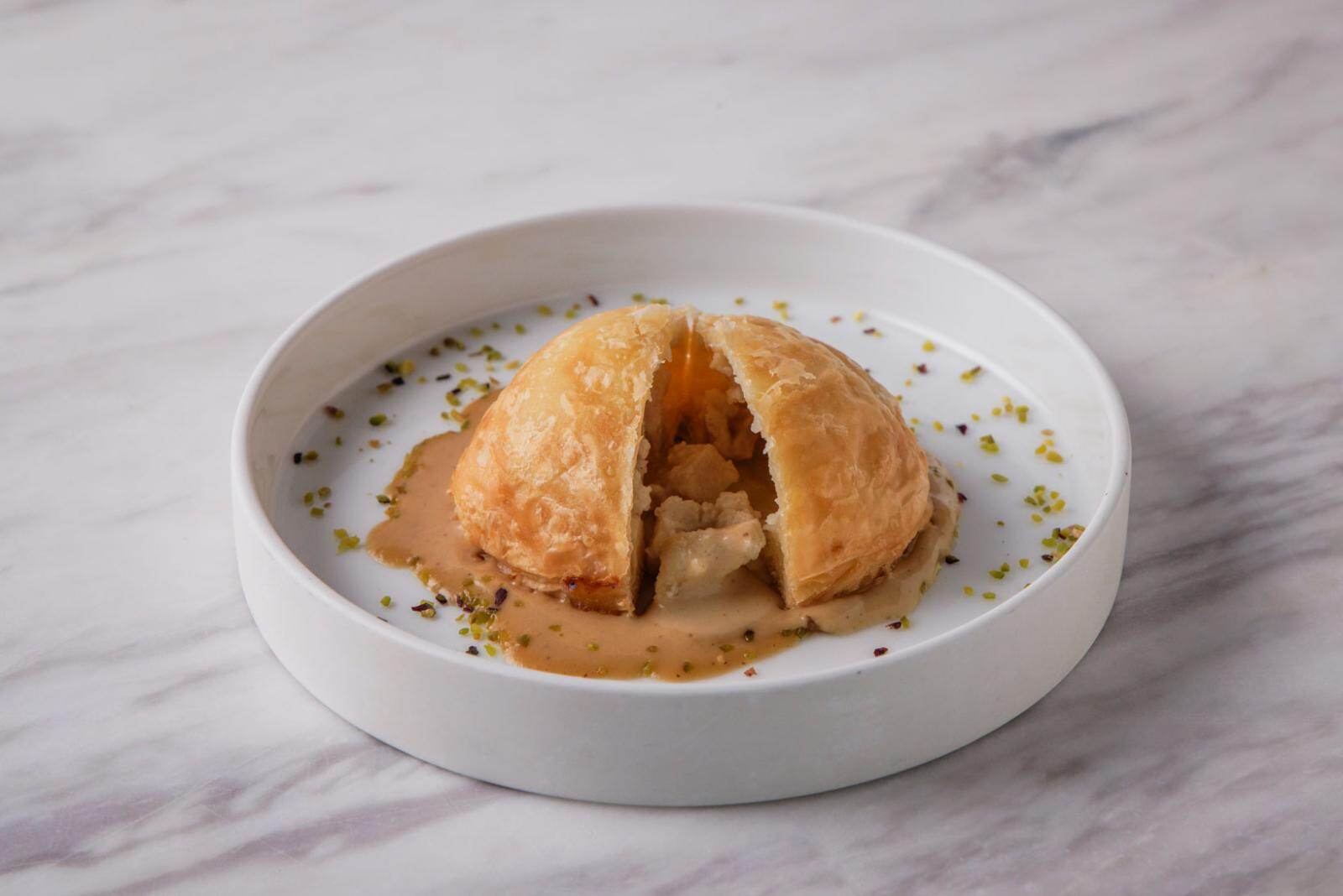 フォーシーズンズホテル東京大手町、モネやルノワールら“印象派の絵画”着想アフタヌーンティー｜写真2