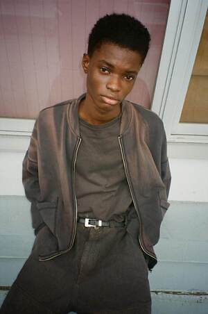 コンコース(concause) 2025-26年秋冬ウィメンズ&メンズコレクション  - 写真17