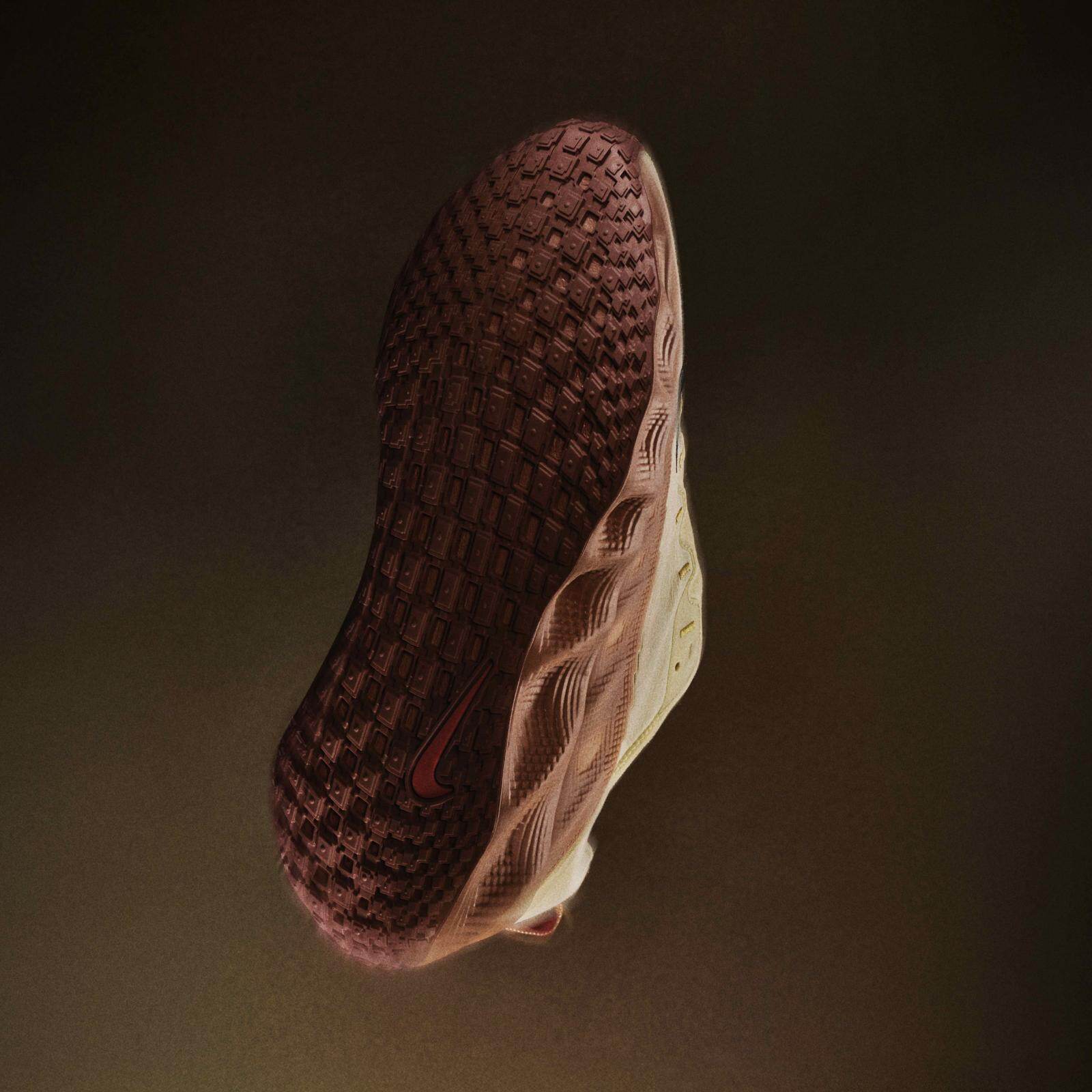 「ナイキ エイバ ローバー」19,030円