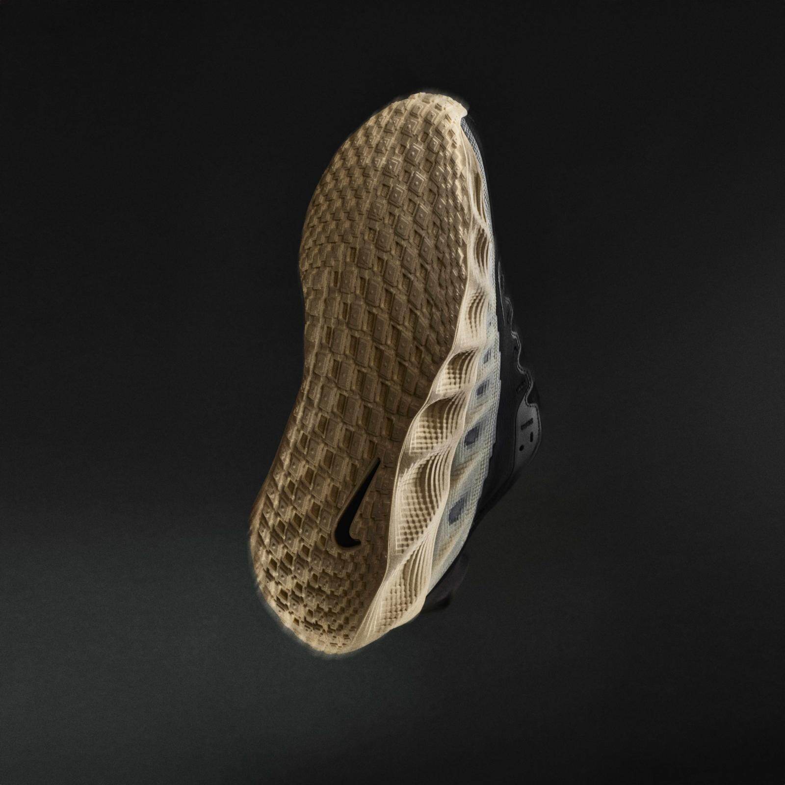 ナイキ(NIKE) エイバ ローバー｜写真2