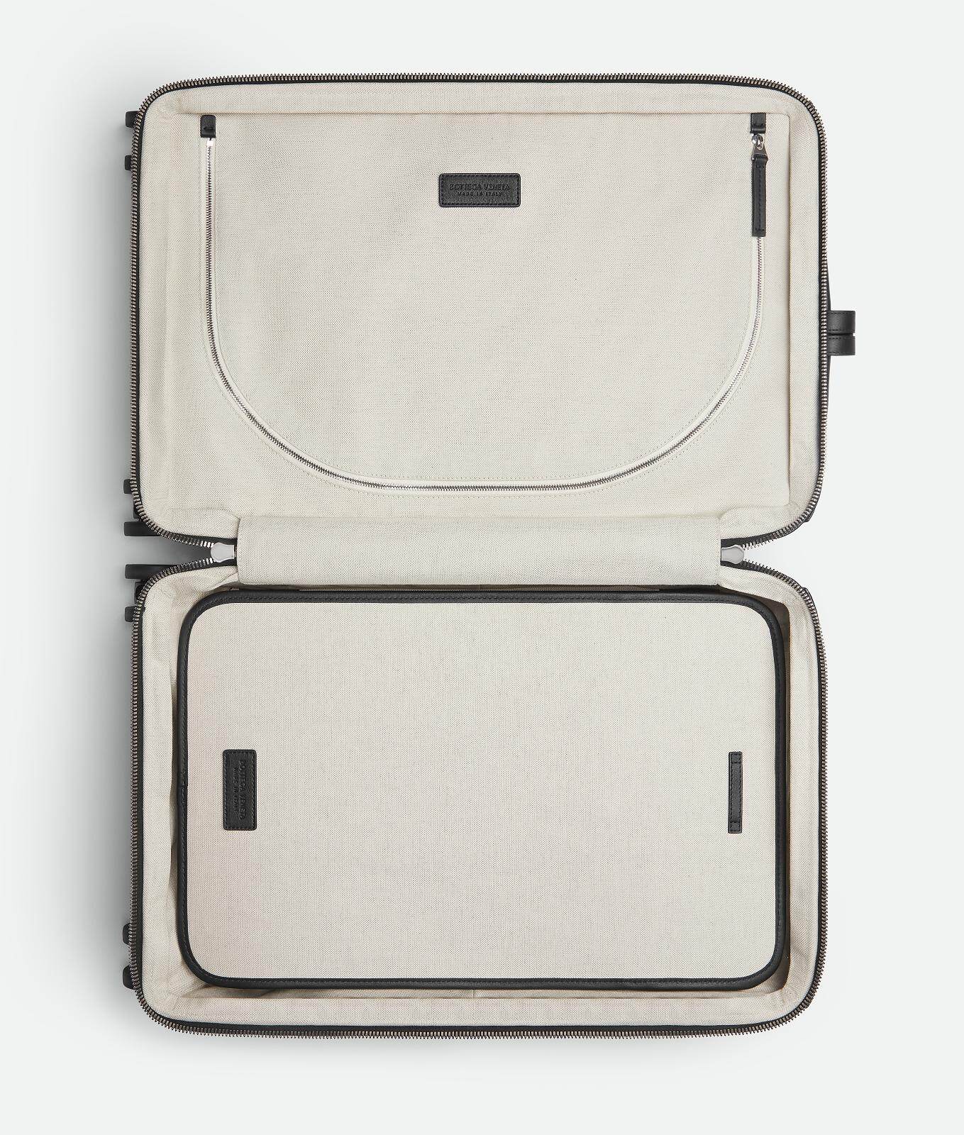 「オデッセイ イントレチャート キャビン スーツケース」(H55×W35×D21cm) 1,386,000円